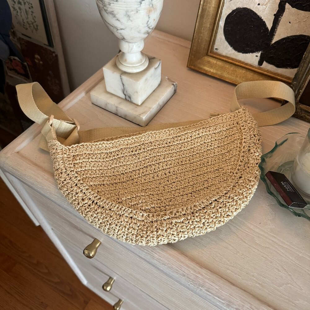 Round Mini Crochet Bag - "Natural"